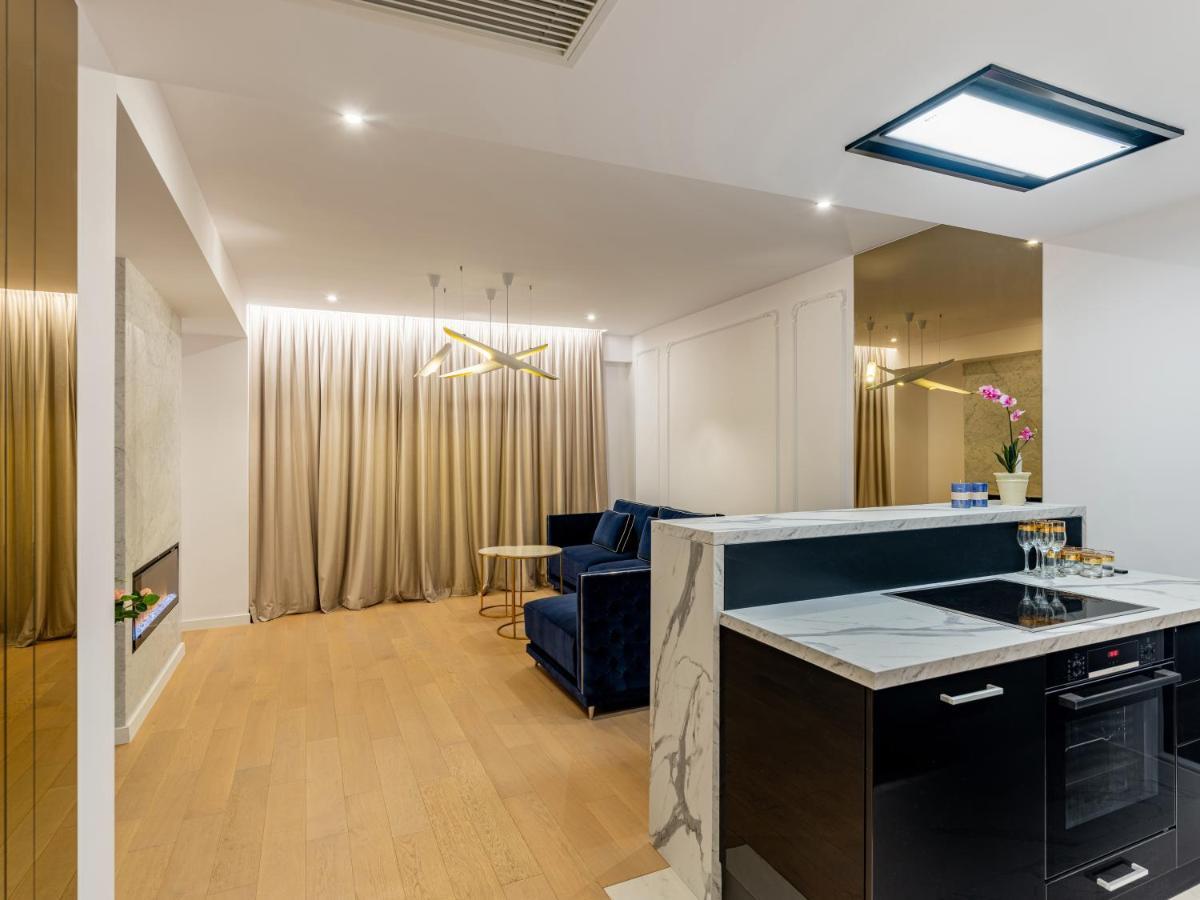 One Best Luxury Herastrau Parc Apartment